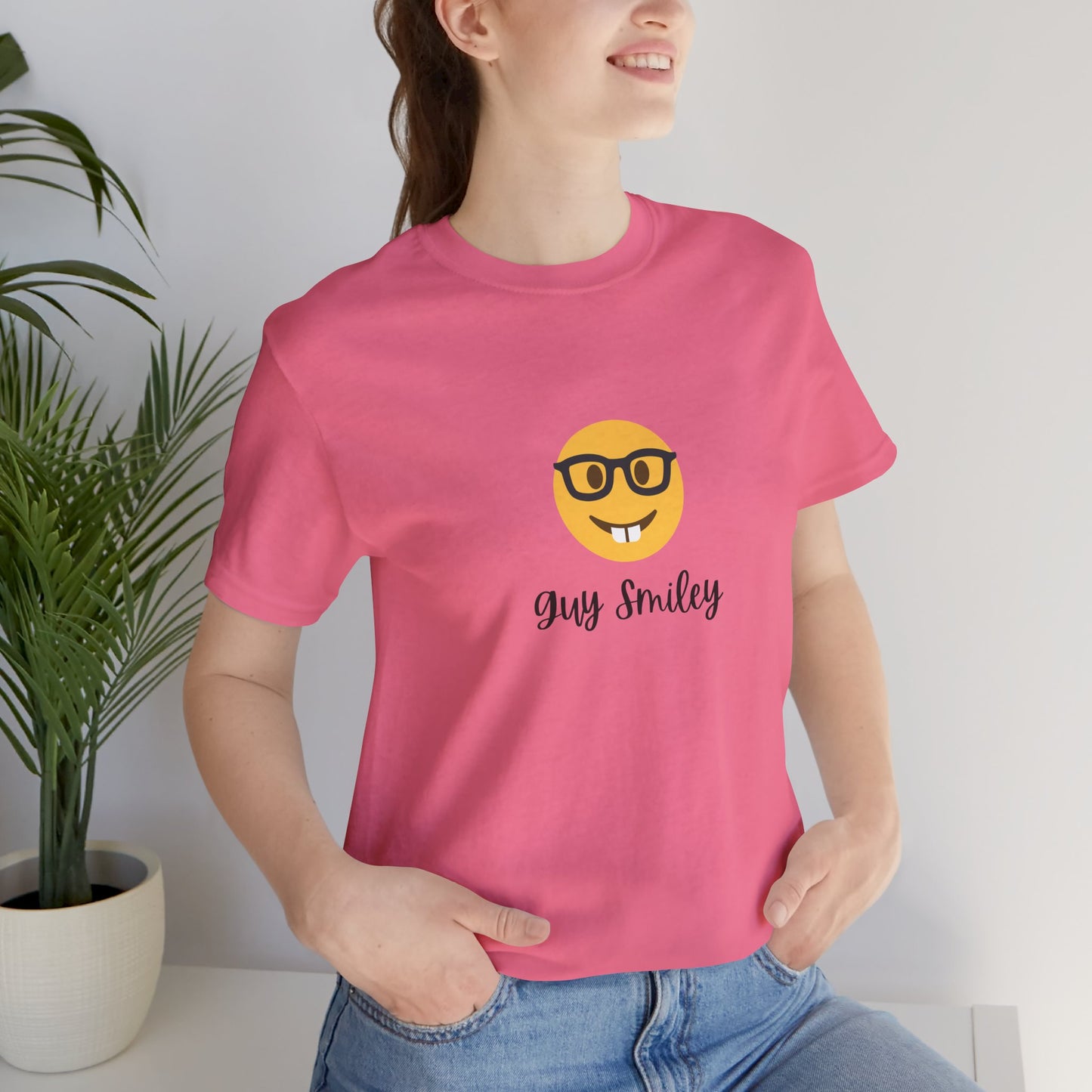 Unisex Jersey Short Sleeve Guy Smiley T-Shirt
