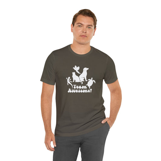 Unisex Animal Lover Lizard Cat Bird Dog Turtle Team Awesome T-Shirt