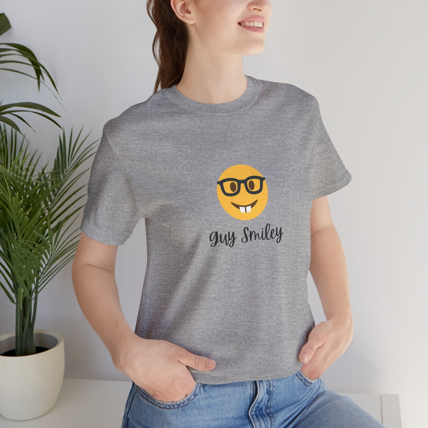 Unisex Jersey Short Sleeve Guy Smiley T-Shirt