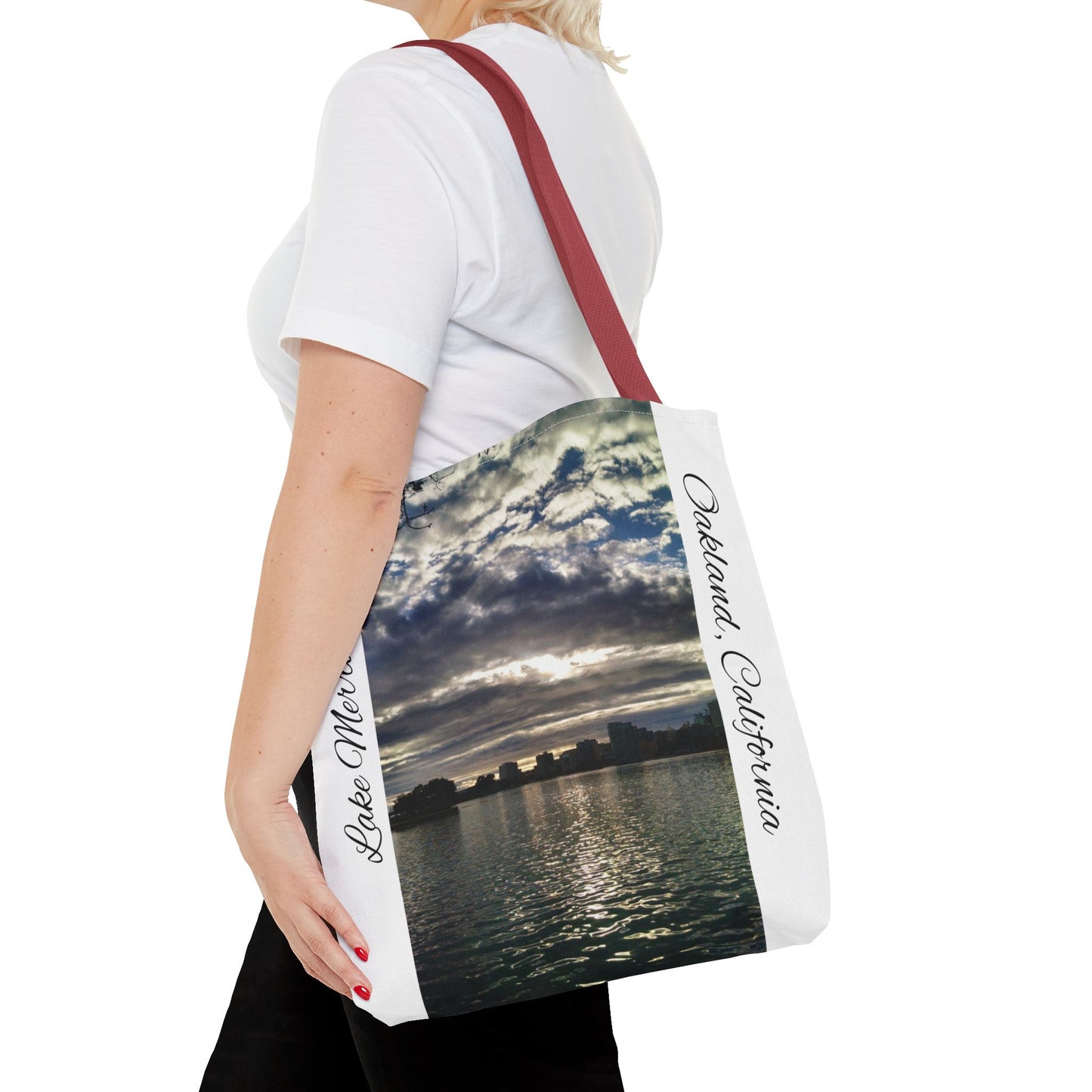 Unisex Travel Tote Lake Merritt Scenic View Oakland California Bay Area Keepsake Reusable Grocery Tote Yoga Bag Traveler Gift Scenic View