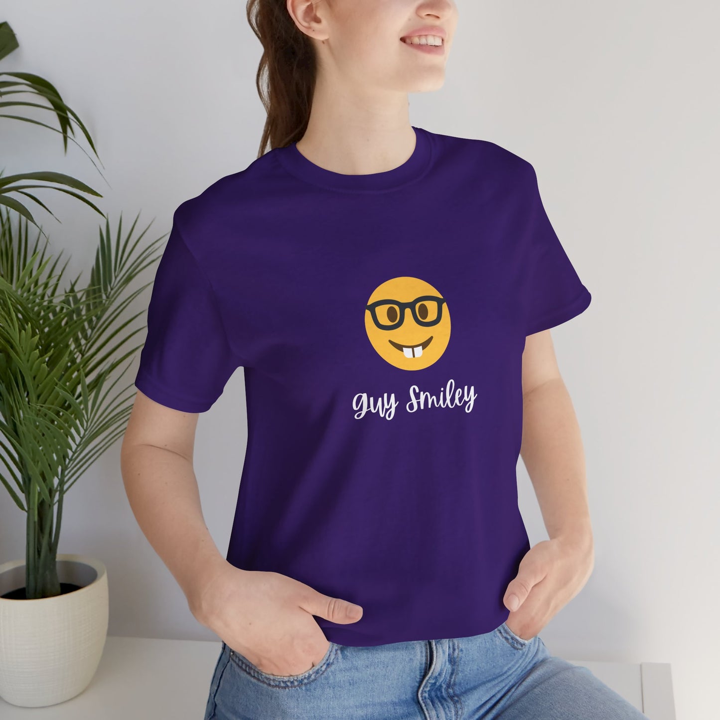 Unisex Jersey Short Sleeve Guy Smiley T-Shirt